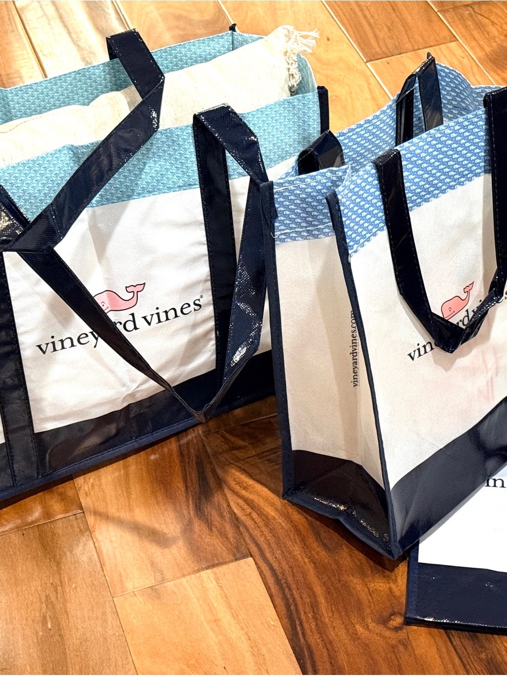 Vineyard Vines Navy, White & Light Blue Tote Bag Set